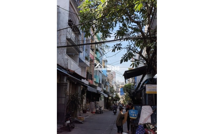 CẦN BÁN NHÀ CĂN GÓC 2 MẶT TIỀN KINH DOANH P.HÒA BÌNH